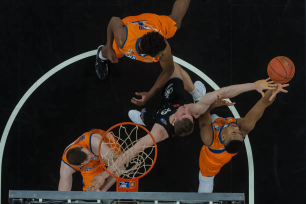 上的成绩单 上的成绩单