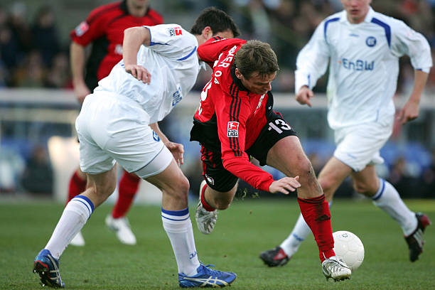 差距拉大至 差距拉大至